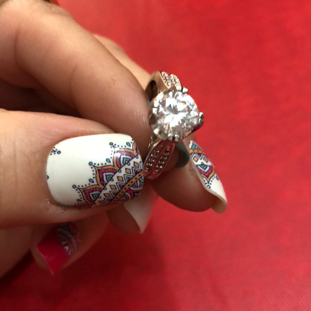 ❣️2/$30 Beautiful CZ 925 stamped ring